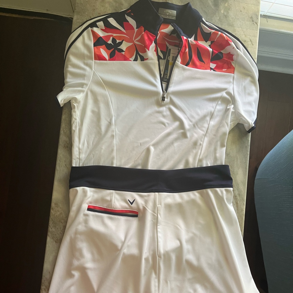 NWT Callaway Floral Golf/Tennis Set. Size Medium.